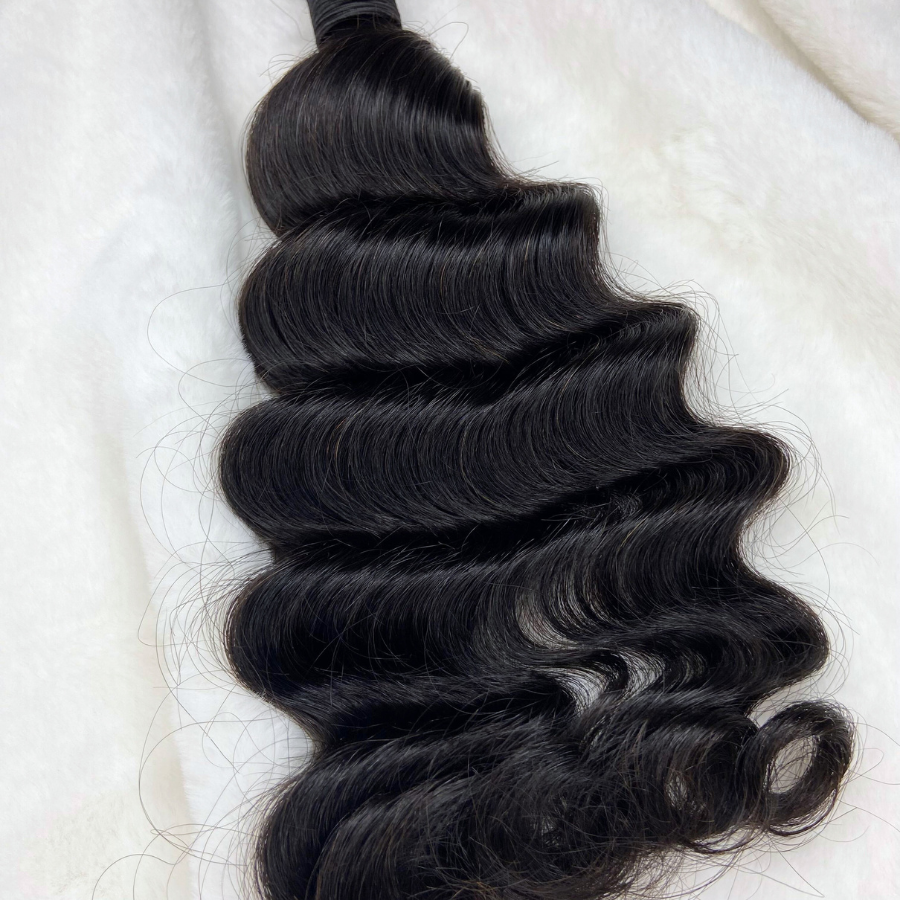 We Heart Hair Indian Romance Wavy 1 Bundle 100% Virgin Human Hair Natural Black 12”-28”