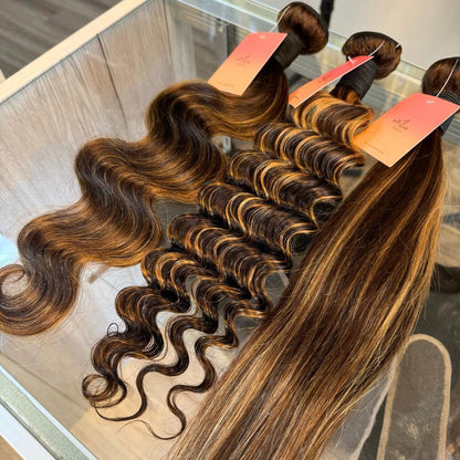 [We Heart Hair] Ombre Honey Blonde Highlights Malaysian Virgin Human Hair 3 Bundles