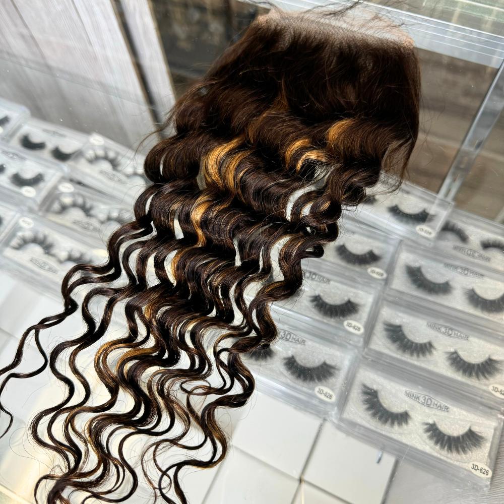 [We Heart Hair] 5x5 Honey Blonde Highlight Swiss Lace Pre Plucked Human Hair Closure 100% Virgin Human Hair with Wavy Texture, Deep Wave or Straight