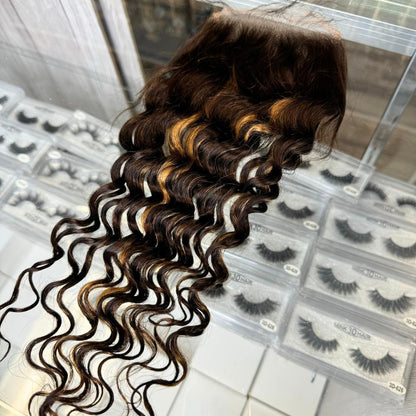 [We Heart Hair] 5x5 Honey Blonde Highlight Swiss Lace Pre Plucked Human Hair Closure 100% Virgin Human Hair with Wavy Texture, Deep Wave or Straight